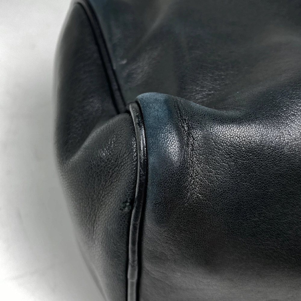 Prada Vitello Black Daino Leather Bag Duffle